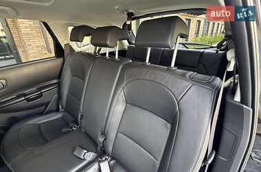 Позашляховик / Кросовер Nissan Qashqai+2 2012 в 