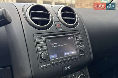 Позашляховик / Кросовер Nissan Qashqai+2 2012 в 