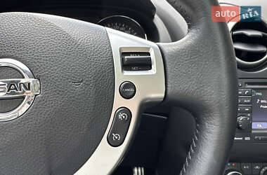 Позашляховик / Кросовер Nissan Qashqai+2 2012 в 