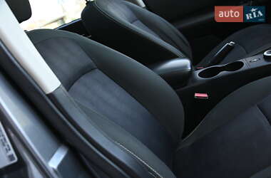 Внедорожник / Кроссовер Nissan Qashqai+2 2012 в 