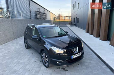 Внедорожник / Кроссовер Nissan Qashqai+2 2012 в 