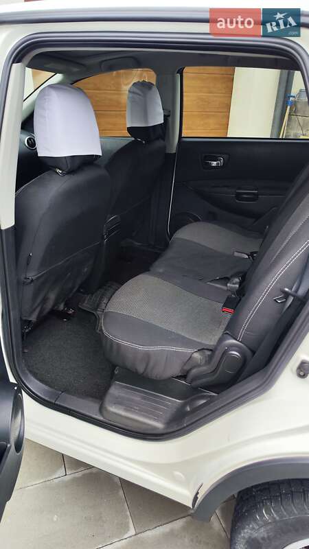 Внедорожник / Кроссовер Nissan Qashqai+2 2011 в Тернополе фото 10 Внедорожник / Кроссовер Nissan Qashqai+2 2011 в Тернополе
