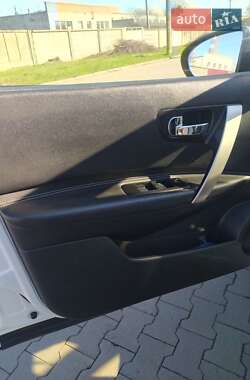 Позашляховик / Кросовер Nissan Qashqai+2 2010 в 