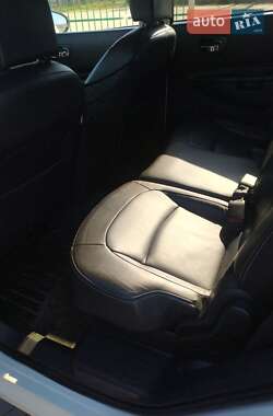 Позашляховик / Кросовер Nissan Qashqai+2 2010 в 