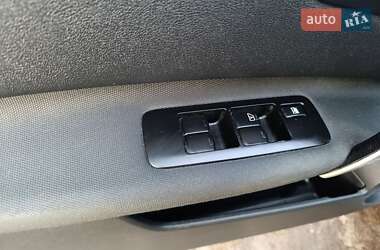 Позашляховик / Кросовер Nissan Qashqai+2 2012 в 