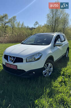 Внедорожник / Кроссовер Nissan Qashqai+2 2013 в Умани