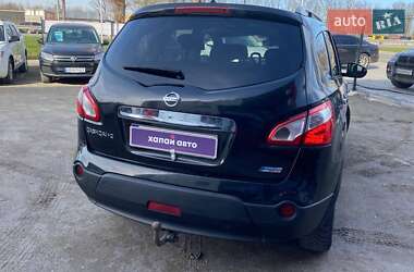 Позашляховик / Кросовер Nissan Qashqai+2 2011 в 