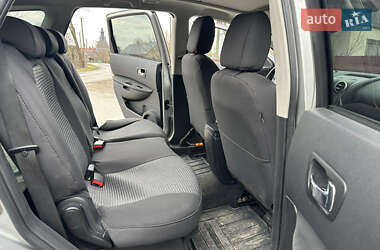 Внедорожник / Кроссовер Nissan Qashqai+2 2011 в 