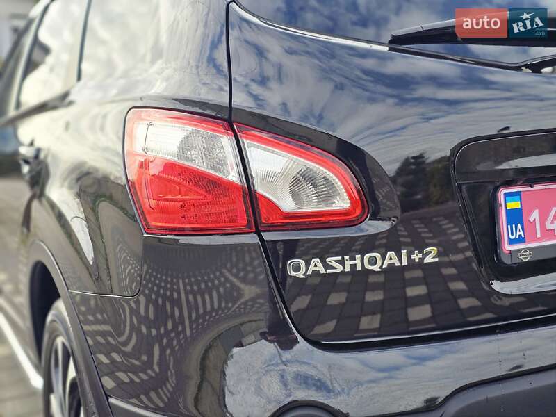 Позашляховик / Кросовер Nissan Qashqai+2 2011 в Стрию