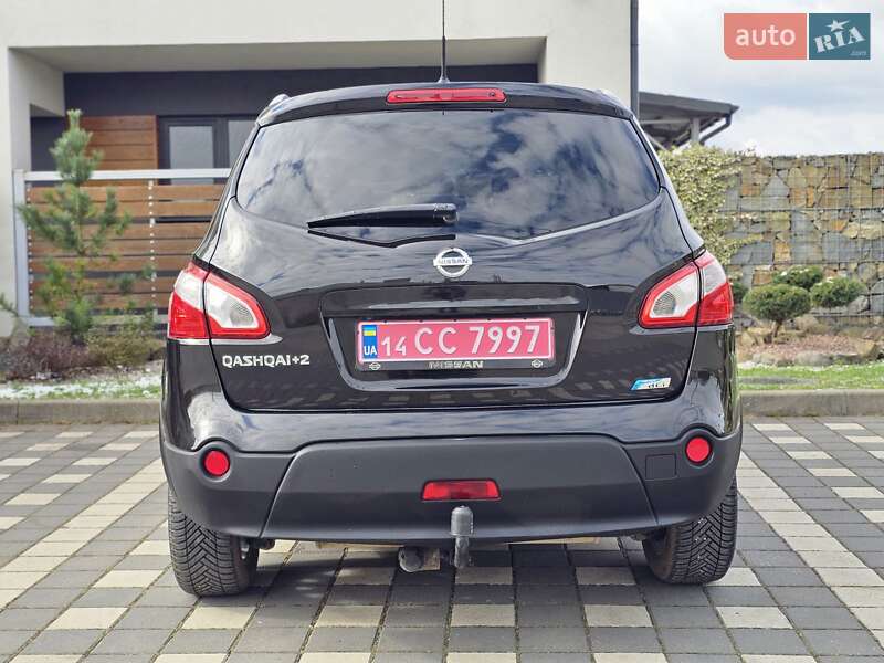 Позашляховик / Кросовер Nissan Qashqai+2 2011 в Стрию