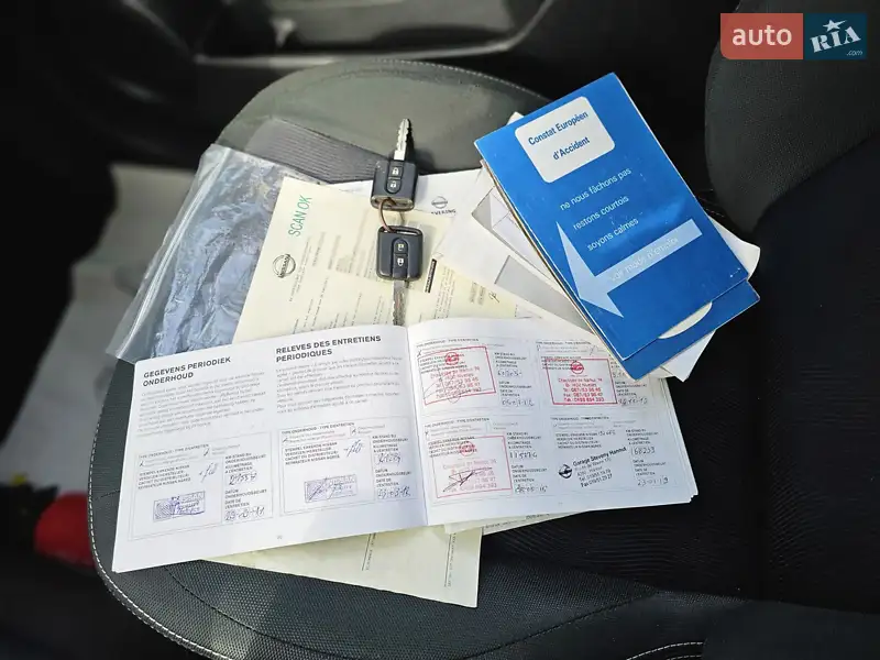 Позашляховик / Кросовер Nissan Qashqai+2 2011 в Стрию документ