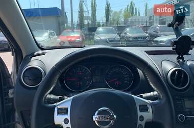Позашляховик / Кросовер Nissan Qashqai+2 2012 в 