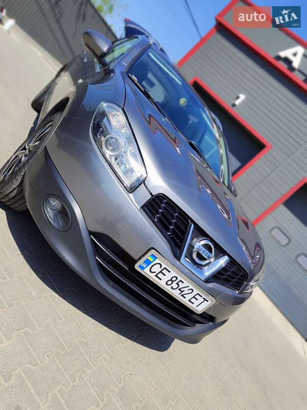 Внедорожник / Кроссовер Nissan Qashqai+2 2011 в Глыбокой