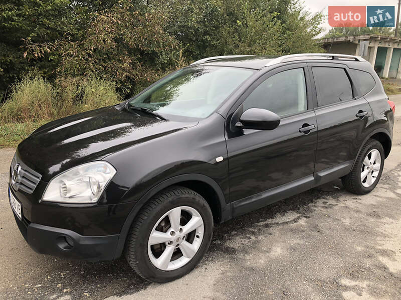 Nissan Qashqai+2 2009