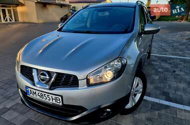 Внедорожник / Кроссовер Nissan Qashqai+2 2010 в Виннице