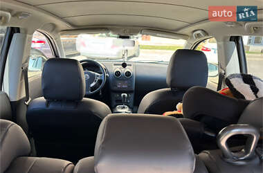 Позашляховик / Кросовер Nissan Qashqai+2 2012 в 