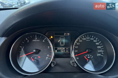 Внедорожник / Кроссовер Nissan Qashqai+2 2011 в 