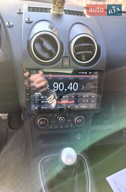 Внедорожник / Кроссовер Nissan Qashqai+2 2011 в 