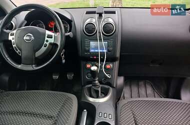 Позашляховик / Кросовер Nissan Qashqai+2 2009 в 