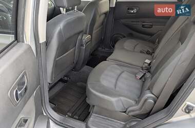 Внедорожник / Кроссовер Nissan Qashqai+2 2011 в 