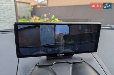 Внедорожник / Кроссовер Nissan Qashqai+2 2011 в 