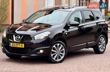 Внедорожник / Кроссовер Nissan Qashqai+2 2012 в 