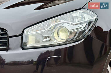 Внедорожник / Кроссовер Nissan Qashqai+2 2012 в 