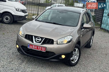 Внедорожник / Кроссовер Nissan Qashqai+2 2011 в 