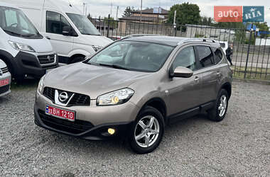 Внедорожник / Кроссовер Nissan Qashqai+2 2011 в 