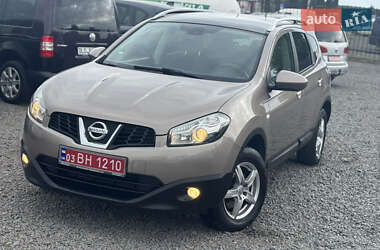 Внедорожник / Кроссовер Nissan Qashqai+2 2011 в 