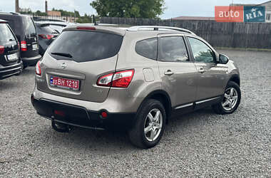Внедорожник / Кроссовер Nissan Qashqai+2 2011 в 