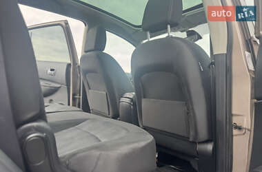 Внедорожник / Кроссовер Nissan Qashqai+2 2011 в 