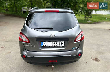 Позашляховик / Кросовер Nissan Qashqai+2 2013 в 