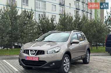 Внедорожник / Кроссовер Nissan Qashqai+2 2010 в Ивано-Франковске