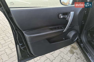 Внедорожник / Кроссовер Nissan Qashqai+2 2009 в 
