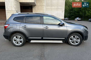 Внедорожник / Кроссовер Nissan Qashqai+2 2013 в 
