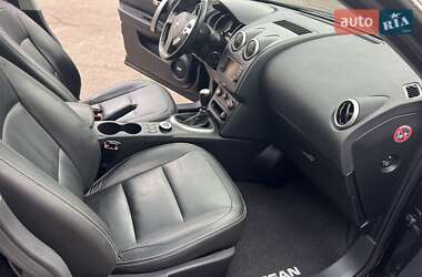 Внедорожник / Кроссовер Nissan Qashqai+2 2012 в 