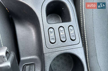 Позашляховик / Кросовер Nissan Qashqai+2 2011 в 