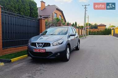 Внедорожник / Кроссовер Nissan Qashqai+2 2011 в 