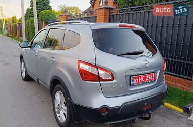 Внедорожник / Кроссовер Nissan Qashqai+2 2011 в 