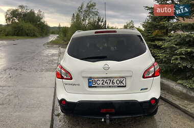 Внедорожник / Кроссовер Nissan Qashqai+2 2010 в 