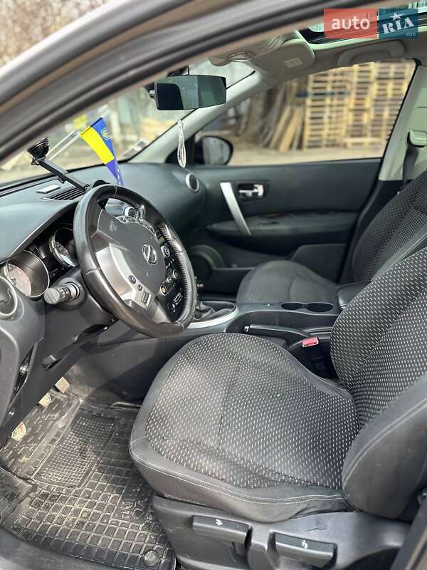 Внедорожник / Кроссовер Nissan Qashqai+2 2009 в Тернополе