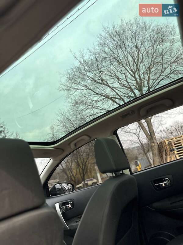 Внедорожник / Кроссовер Nissan Qashqai+2 2009 в Тернополе