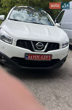 Внедорожник / Кроссовер Nissan Qashqai+2 2012 в 