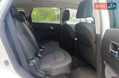Внедорожник / Кроссовер Nissan Qashqai+2 2009 в 