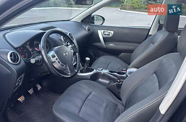 Позашляховик / Кросовер Nissan Qashqai+2 2011 в 
