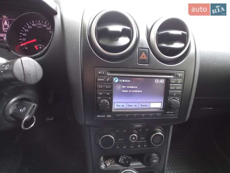 Позашляховик / Кросовер Nissan Qashqai+2 2013 в Івано-Франківську