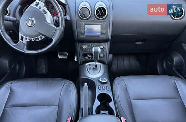 Внедорожник / Кроссовер Nissan Qashqai+2 2011 в 