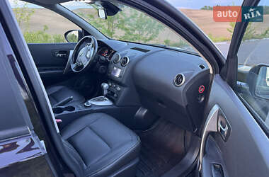 Внедорожник / Кроссовер Nissan Qashqai+2 2011 в 