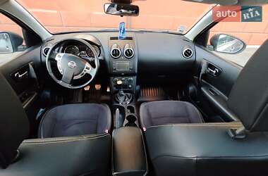 Внедорожник / Кроссовер Nissan Qashqai+2 2013 в 